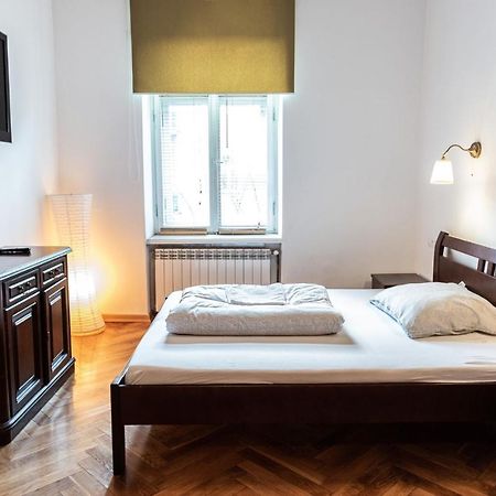 Apartament Cafe Belg Częstochowa Buitenkant foto