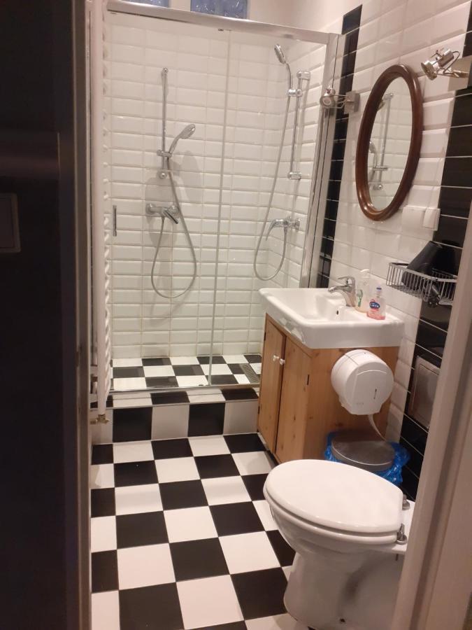Apartament Cafe Belg Częstochowa Buitenkant foto
