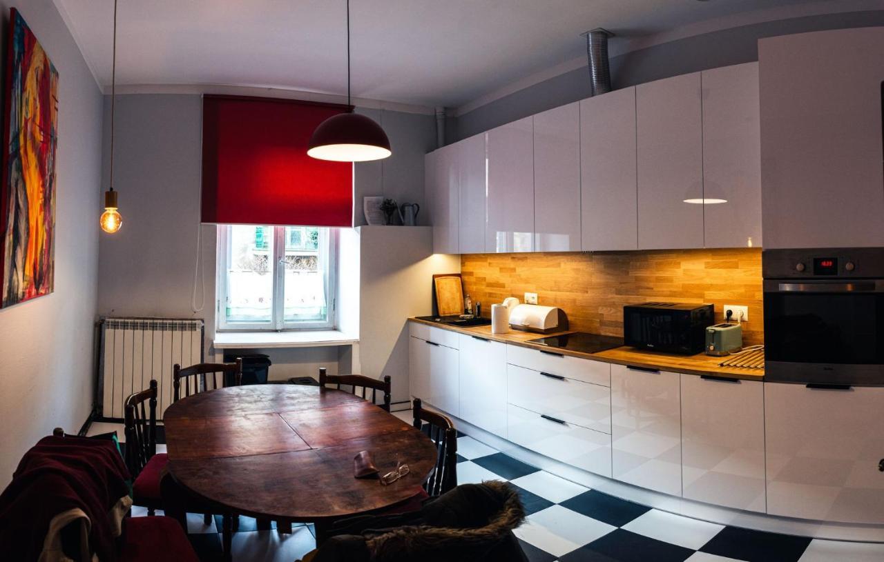 Apartament Cafe Belg Częstochowa Buitenkant foto